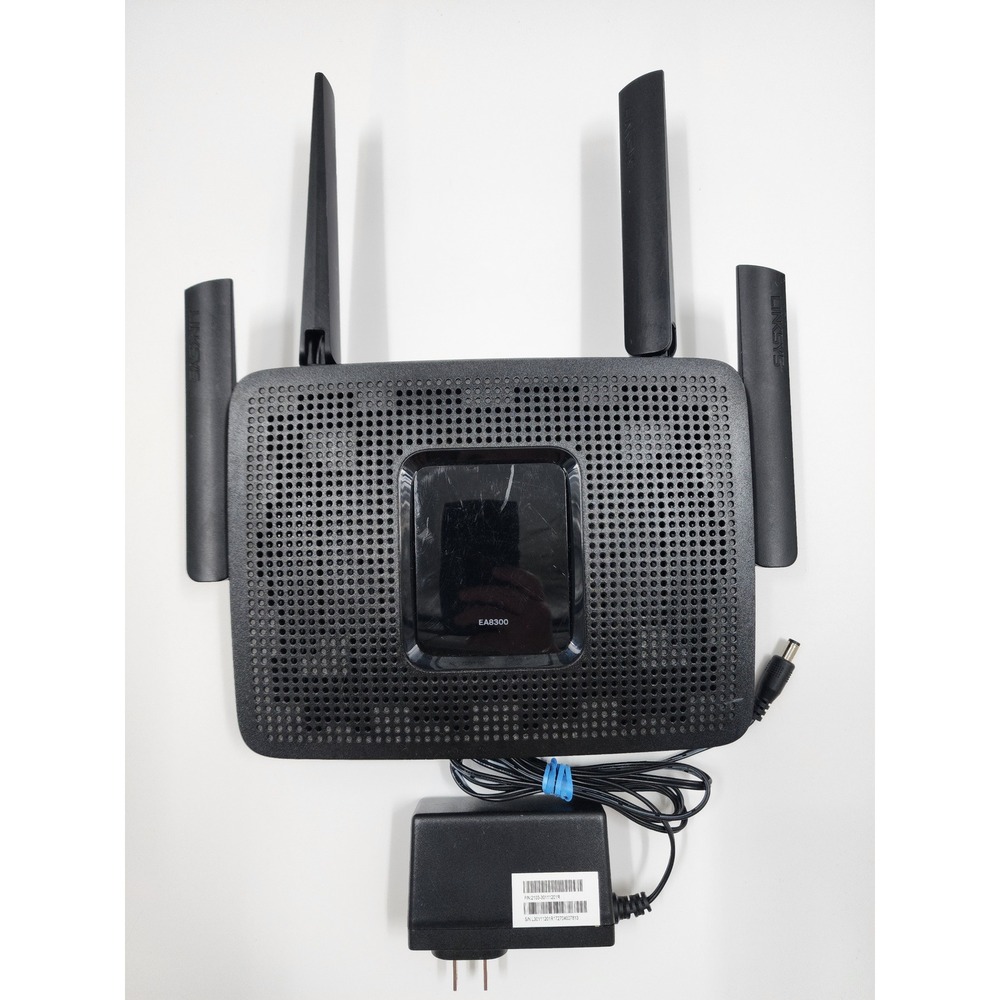 Linksys EA8300 Max-Stream AC2200 Tri-Band WiFi Router MU-MIMO Gigabit Black